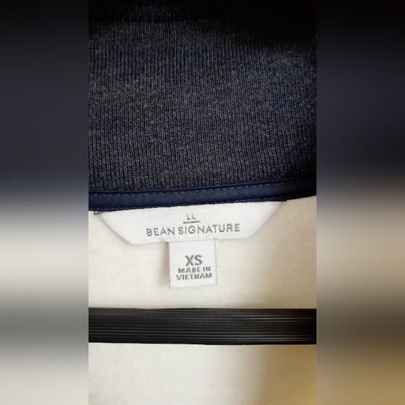 L.L.Bean Signature Organic Sweatshirt | Relaxed Fit - Picture 7 of 8